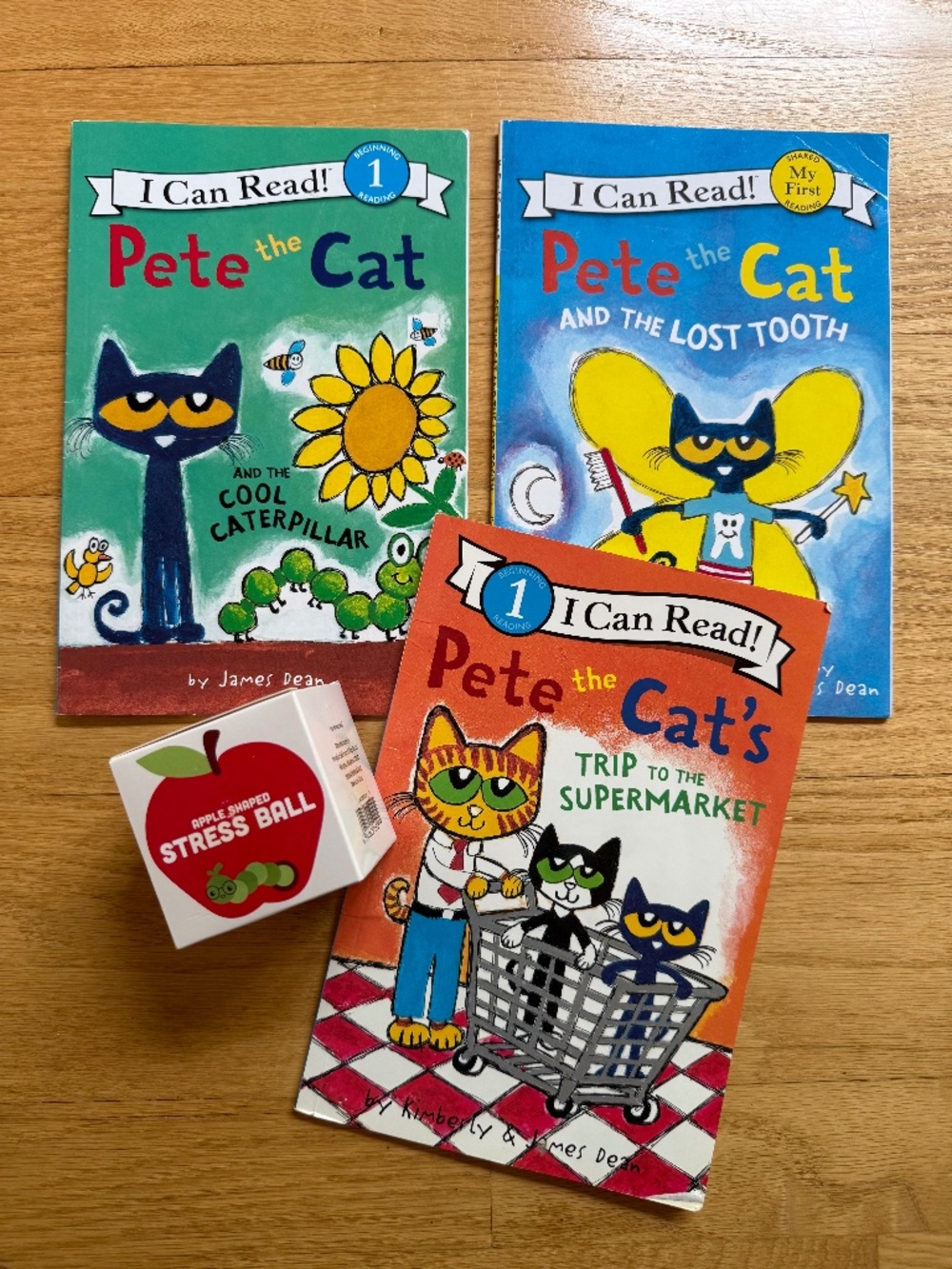 Pete the Cat Early Reader Book Bundle + Apple Squishy Stress Ball | Kids Reading
